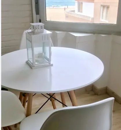 Cosy Loft In Front Of Blue Ocean 라스팔마스