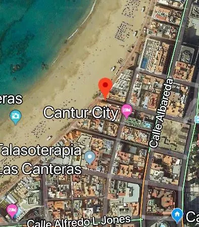 Cosy Loft In Front Of Blue Ocean